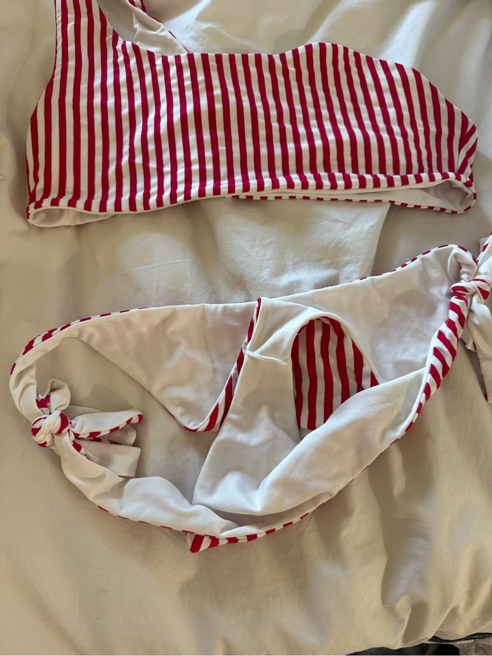 Revolver superdown clari bikini in red stripe - Picture 6 of 8